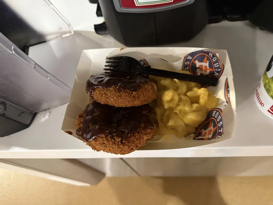 brisket donut. Daikin Park. May 5, 2026.