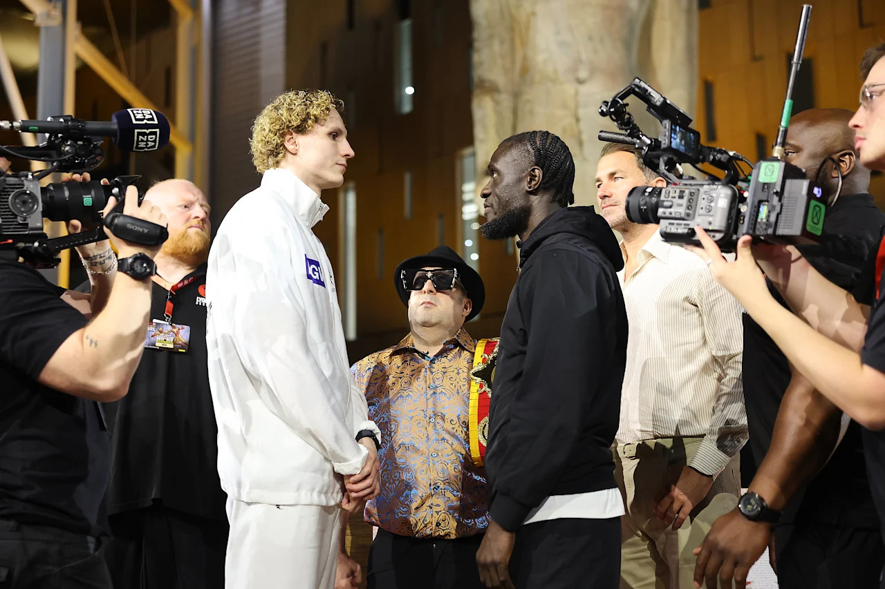 CAIRO, EGYPT - MAY 21: Daniel Lapin and Benjamin Mendez Thani face off for the WBA, WBO and IBF Intercontinental Light Heavyweight titles at the Glory in Giza press conference held at the Grand Egyptian Museum on May 21, 2026 in Cairo, Egypt. (Photo by Mark Robinson/Getty Images).